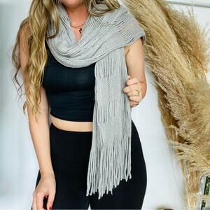 NEW NORDSTROM Grey Silver Chunky Open Knit Tassel Woven Classic Scarf Wrap